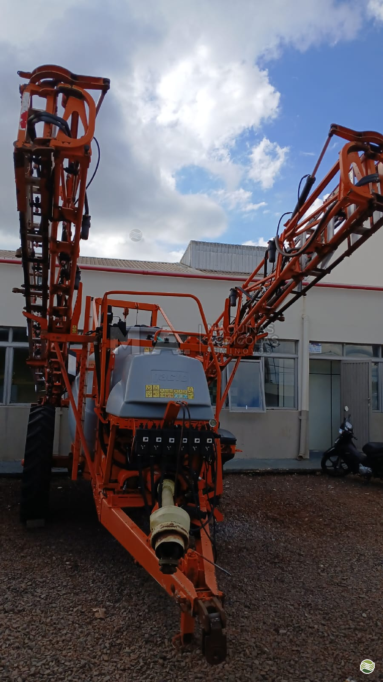 PULVERIZADOR JACTO ADVANCE 3000 AM24 TANDEM Acoplado Hidráulico M.A. Máquinas Agrícolas - Ubiratã UBIRATA PARANÁ PR